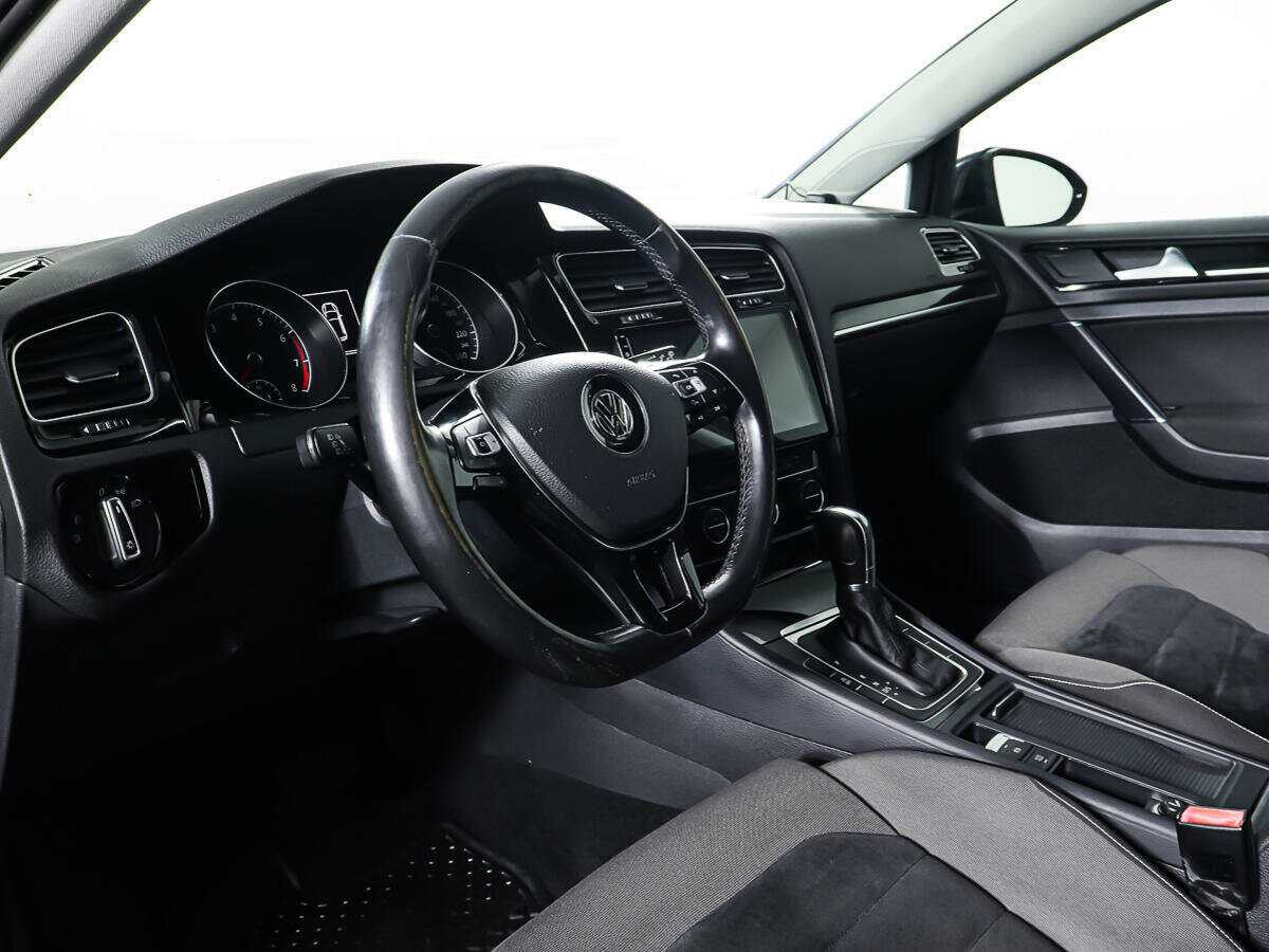 Volkswagen Golf, 2013 Фото №14