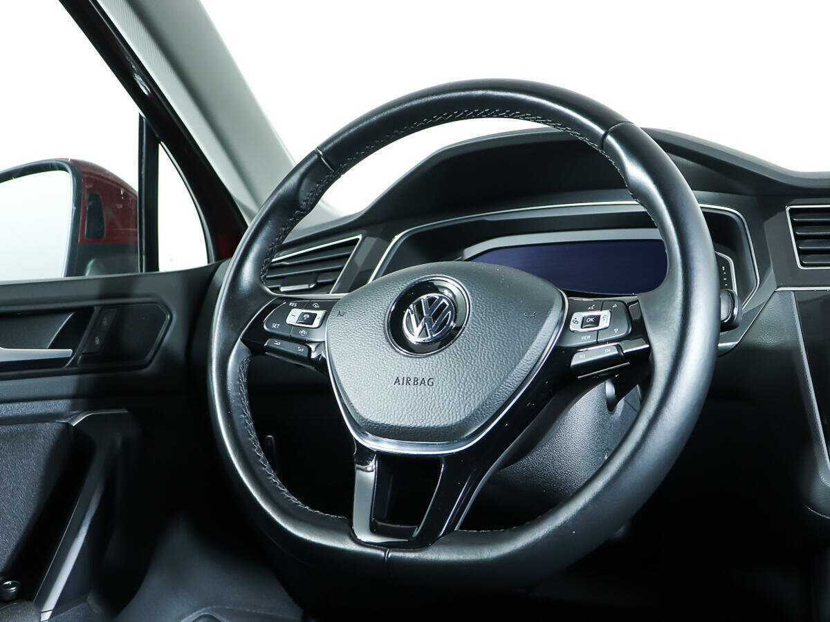 Volkswagen Tiguan L, 2019 Фото №14