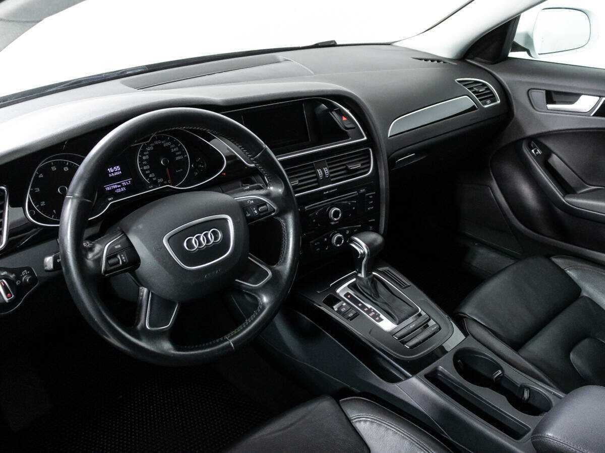Audi A4, 2015 Фото №11