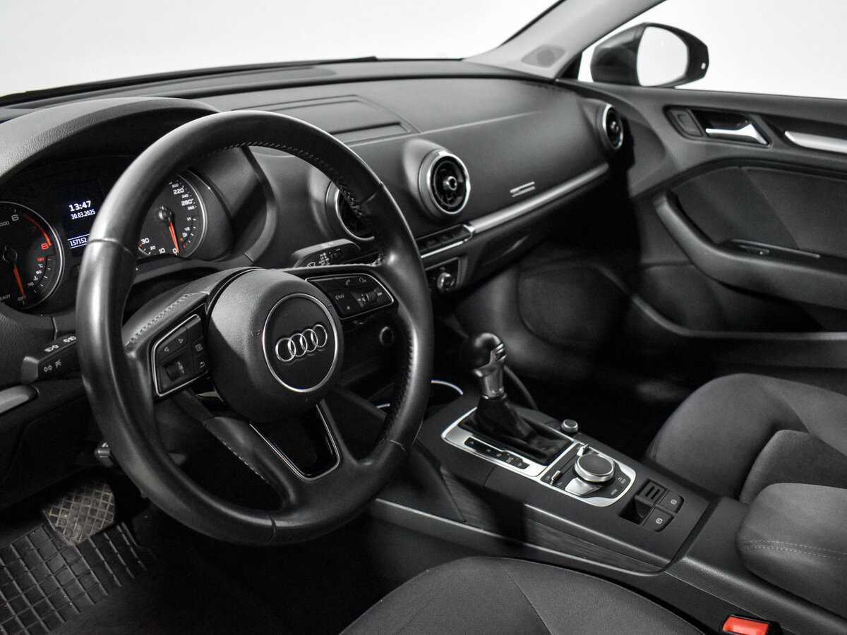 Audi A3, 2018 Фото №9