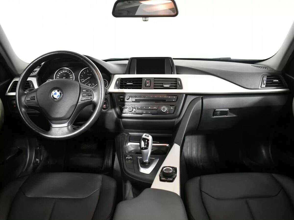 BMW 3 серии 316i, 2014 Фото №6
