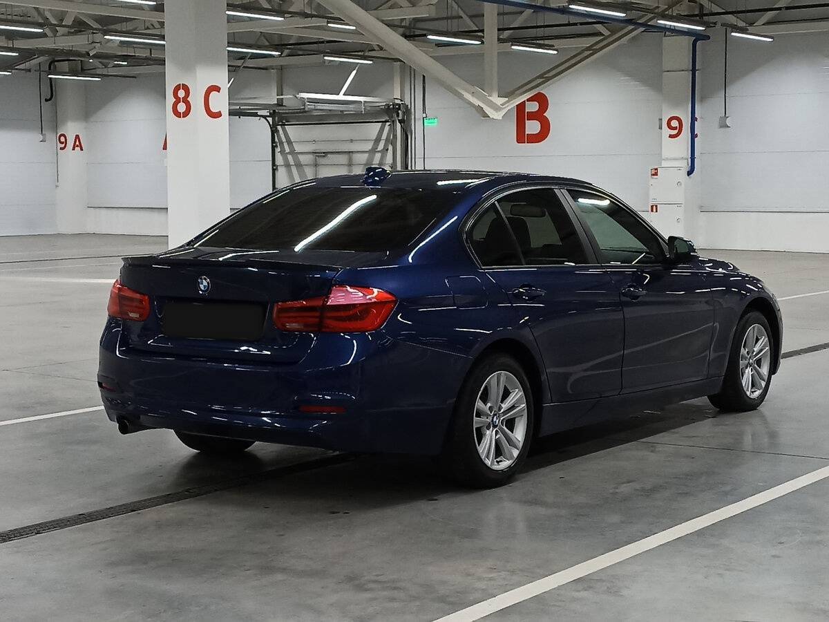 BMW 3 серии 318i, 2016 Фото №5