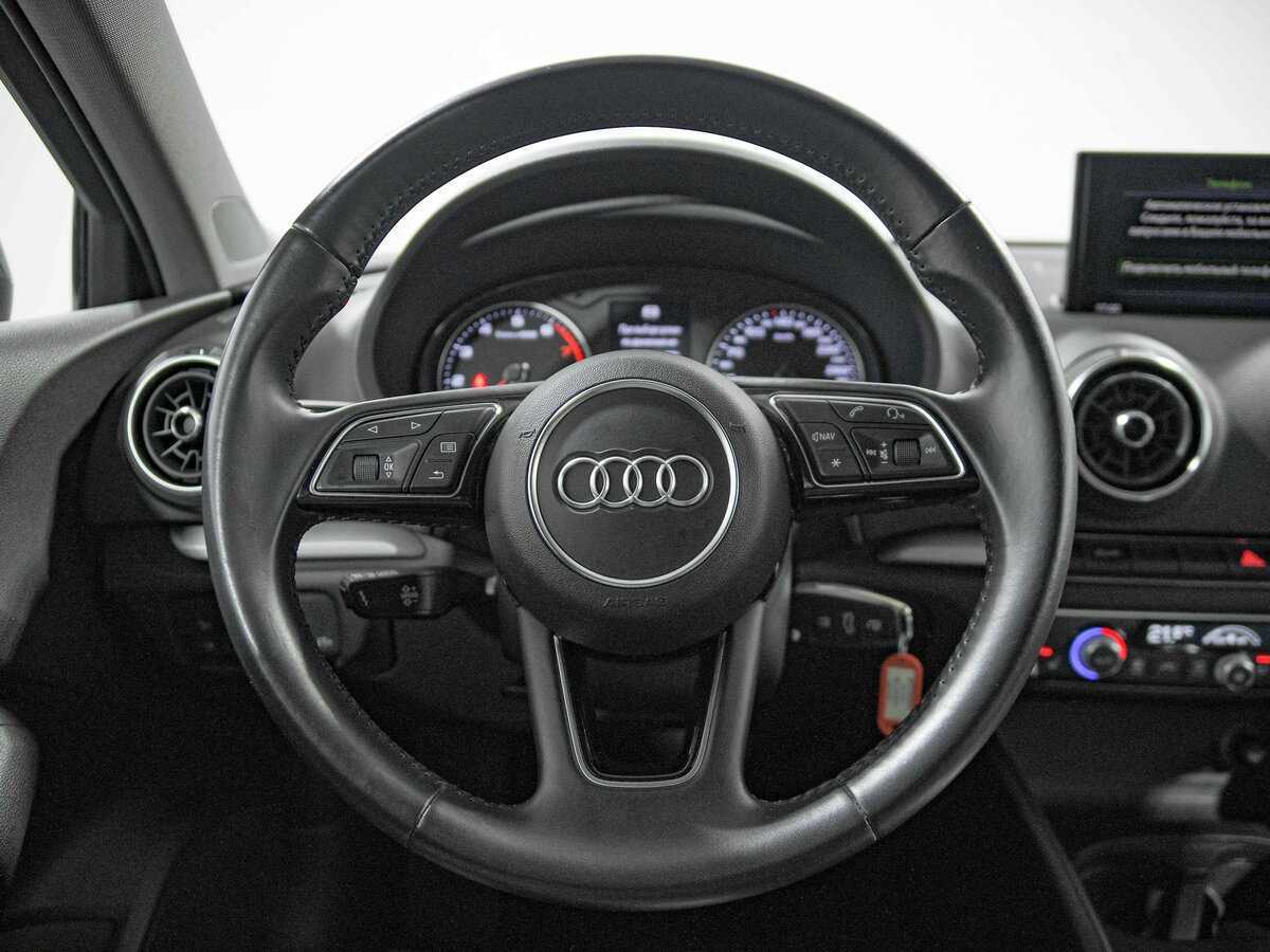 Audi A3, 2018 Фото №8
