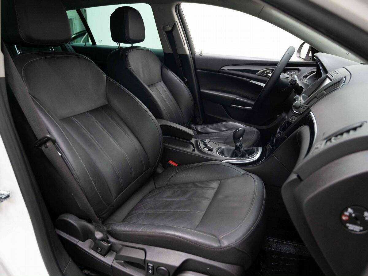 Opel Insignia, 2013 Фото №15