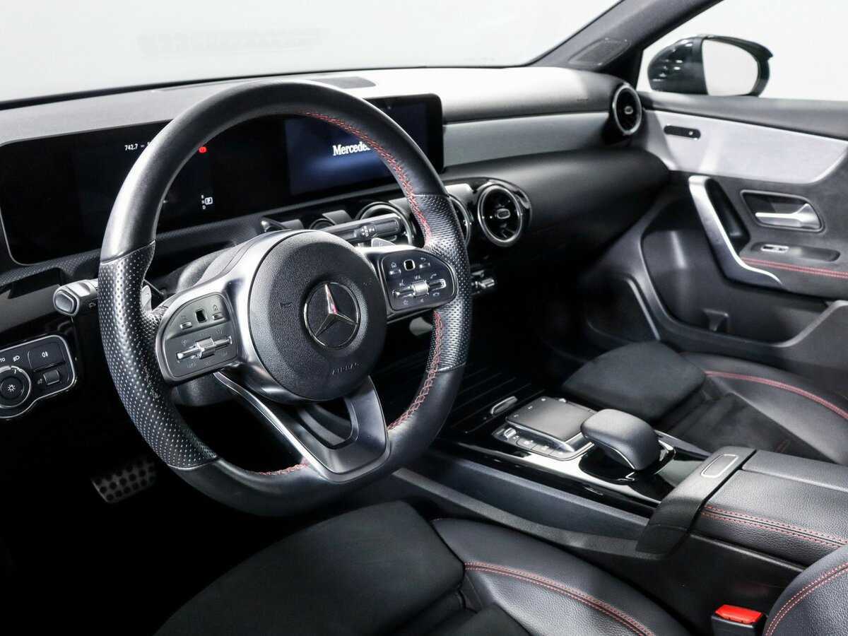 Mercedes-Benz A-Класс 200, 2020 Фото №11