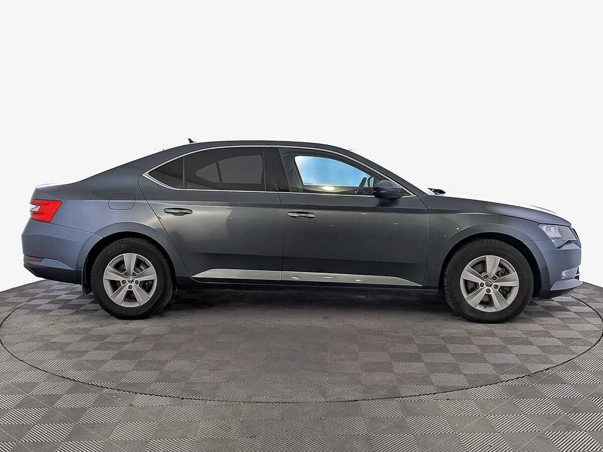 Skoda Superb, 2019 Фото №4