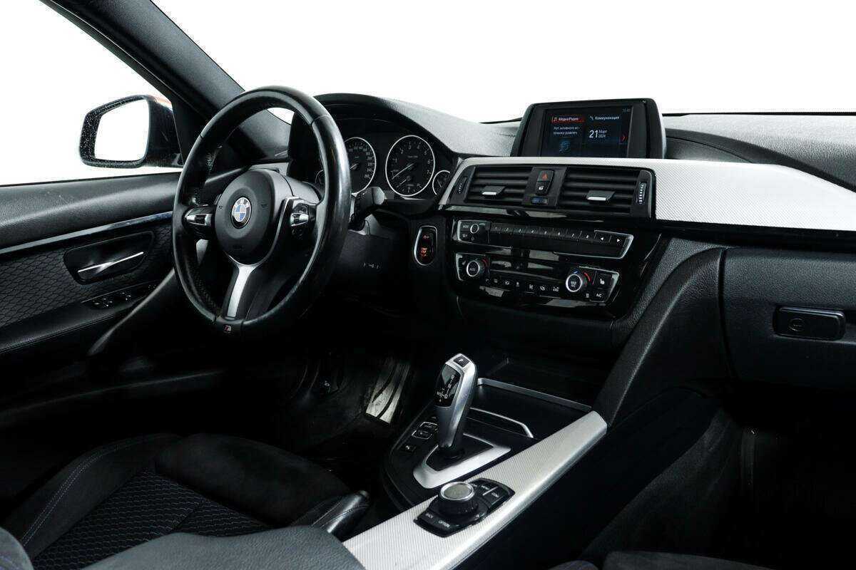 BMW 3 серии 320i xDrive, 2018 Фото №9