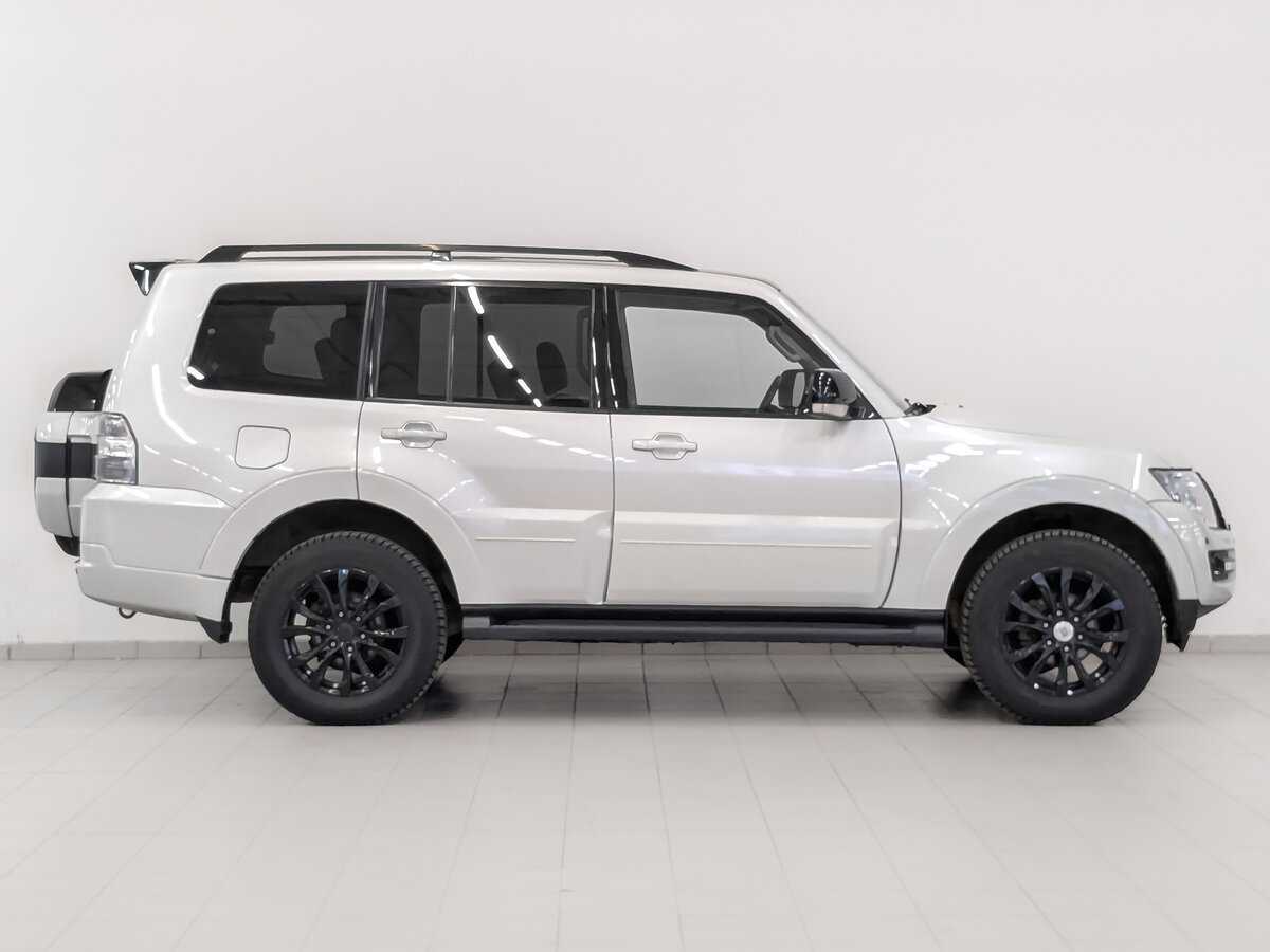 Mitsubishi Pajero, 2019 Фото №4