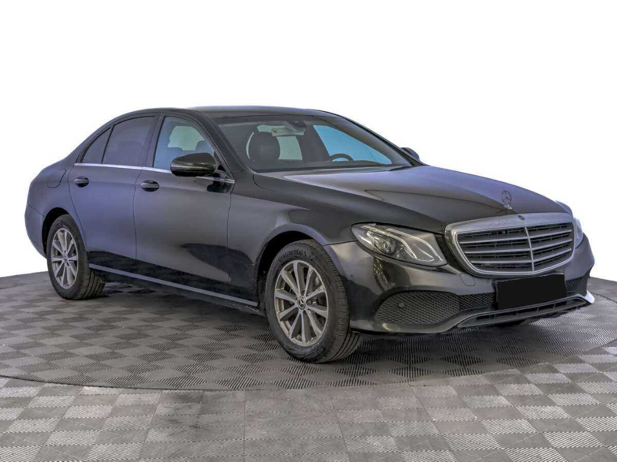 Mercedes-Benz E-Класс 200, 2018 Фото №3