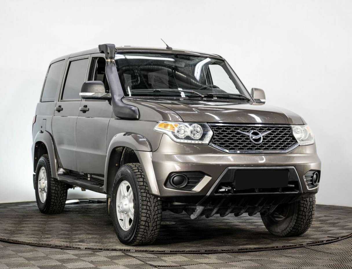 УАЗ Patriot, 2017 Фото №3