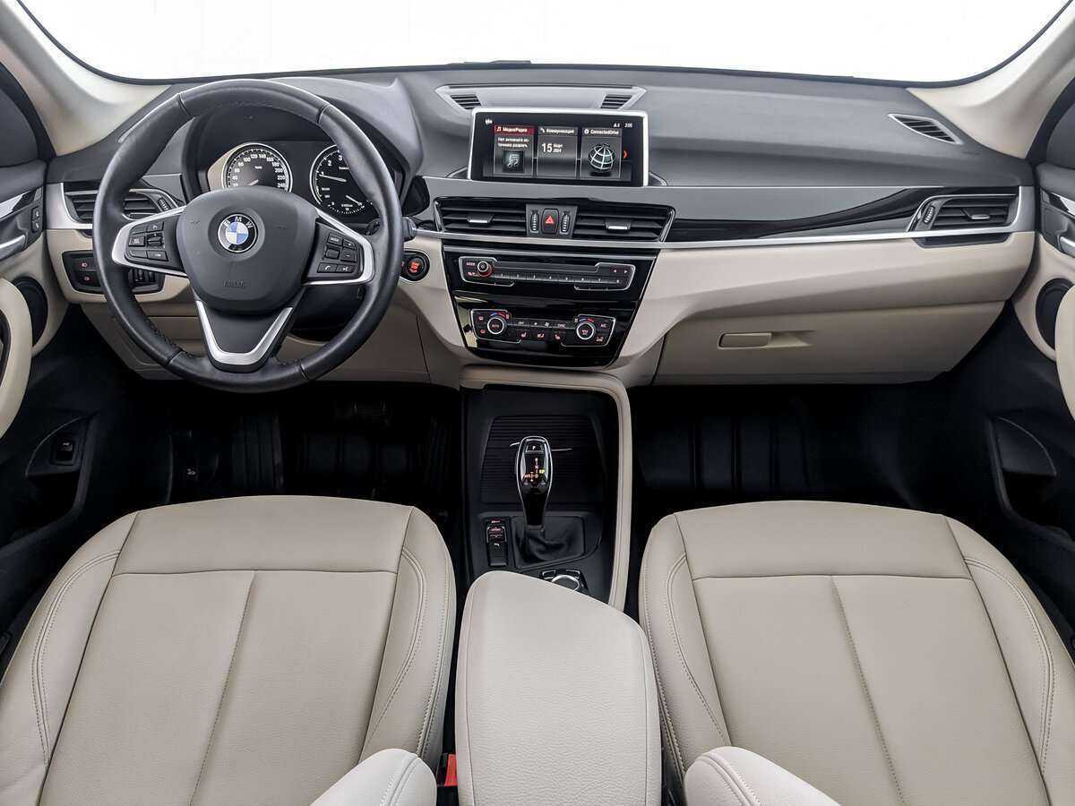 BMW X1 18i sDrive, 2021 Фото №12