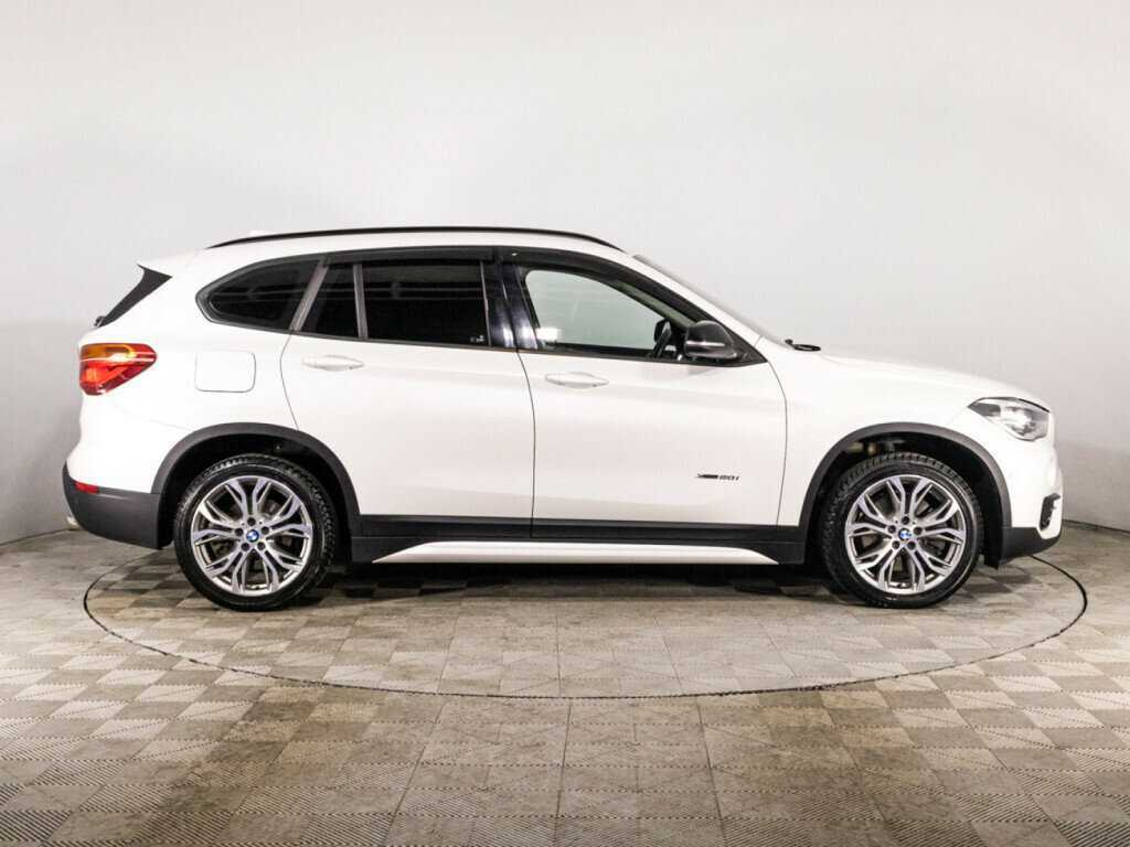 BMW X1 20i xDrive, 2017 Фото №4