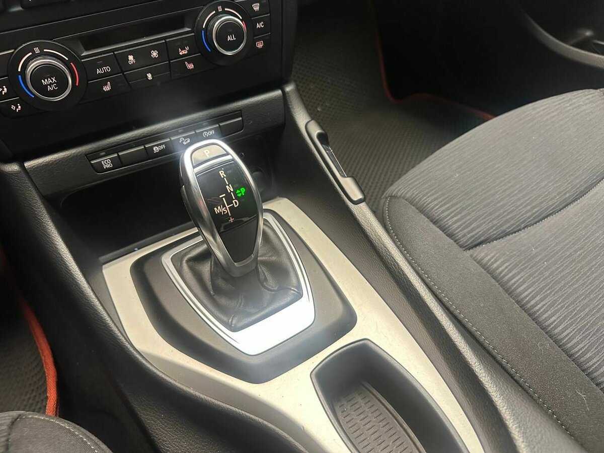 BMW X1 20d, 2013 Фото №12