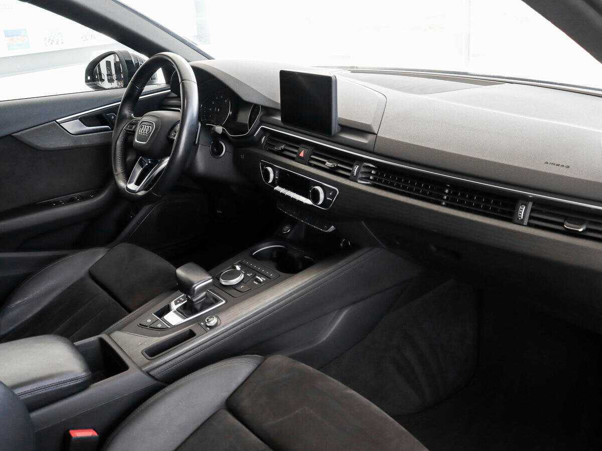 Audi A4, 2019 Фото №12