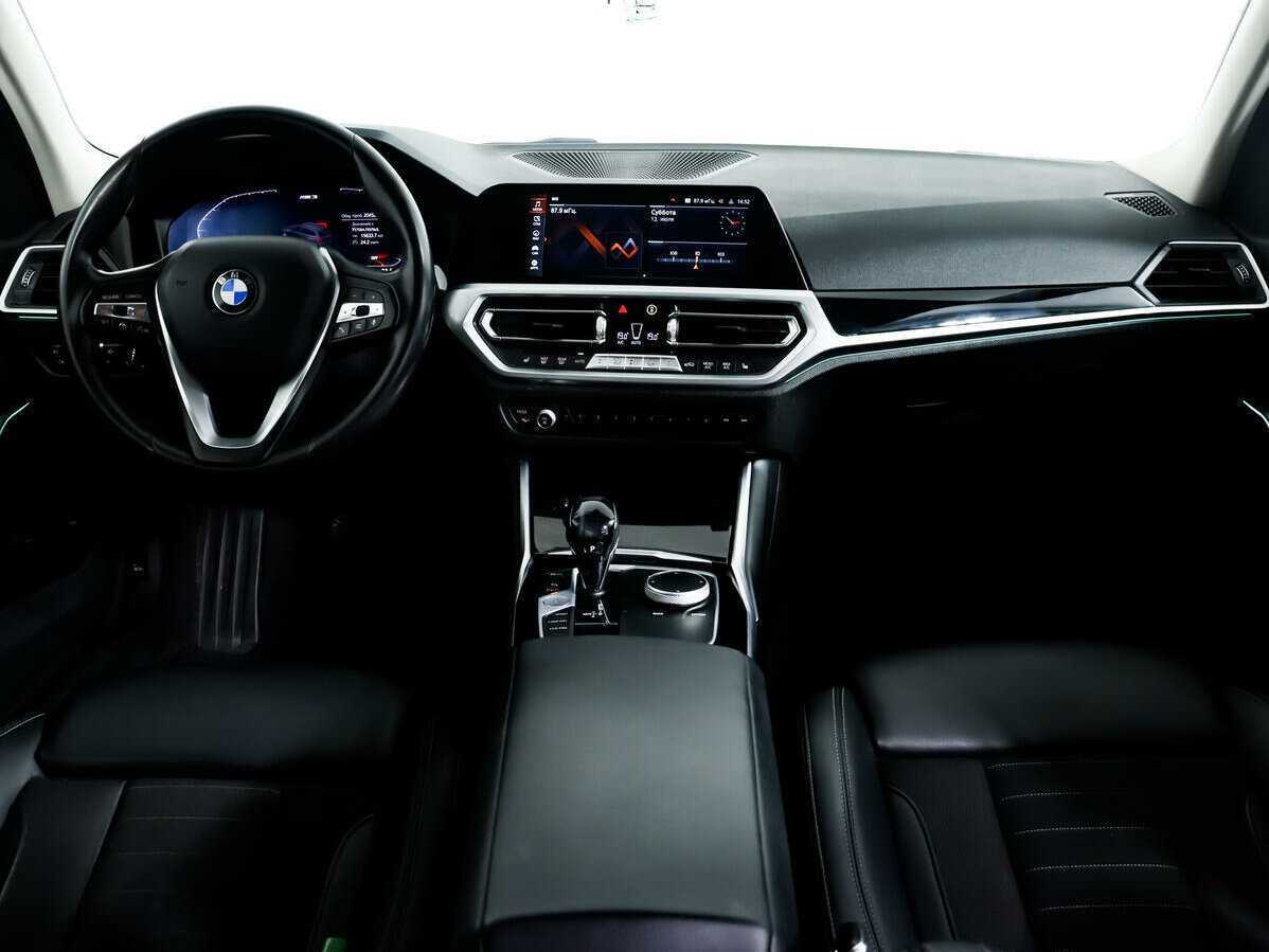 BMW 3 серии 318d, 2019 Фото №11