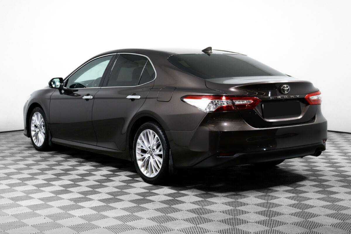 Toyota Camry, 2019 Фото №7