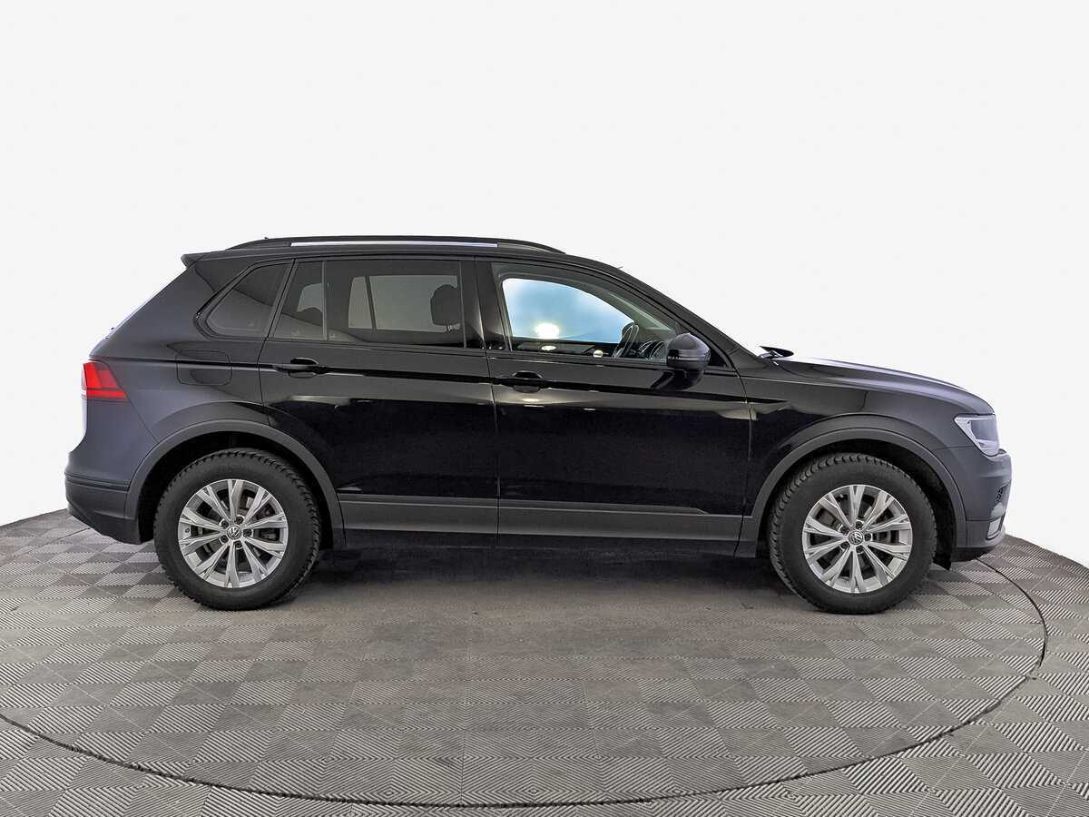 Volkswagen Tiguan, 2018 Фото №4