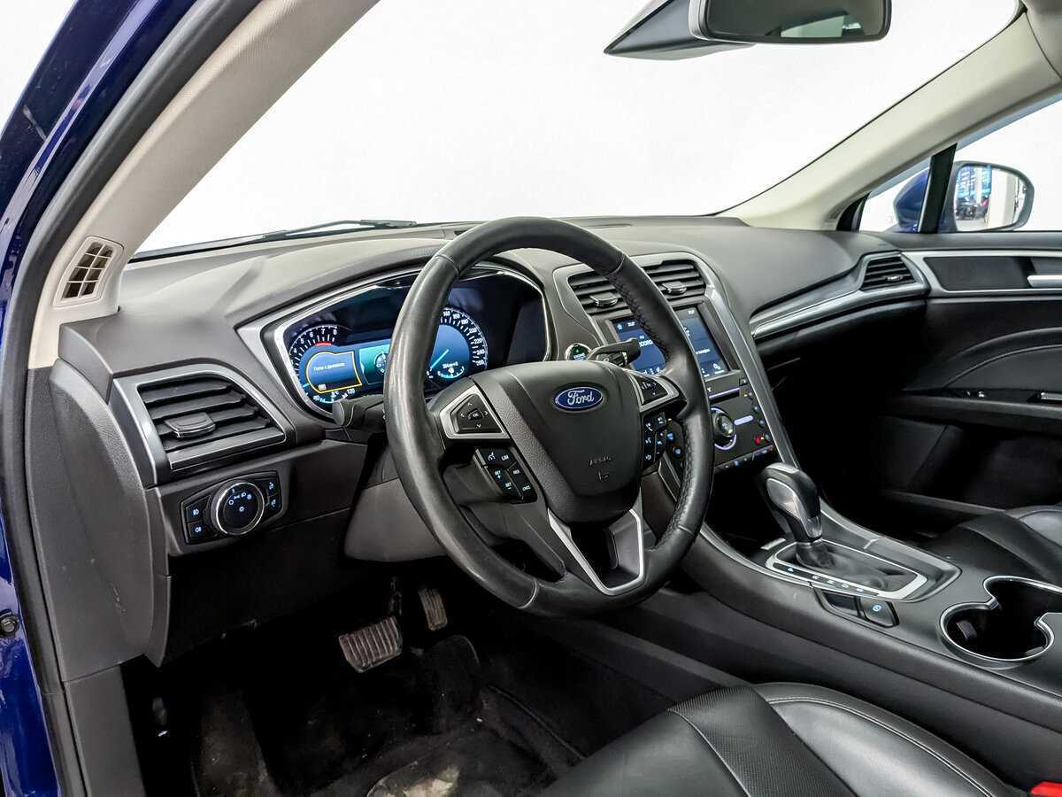 Ford Mondeo, 2017 Фото №16