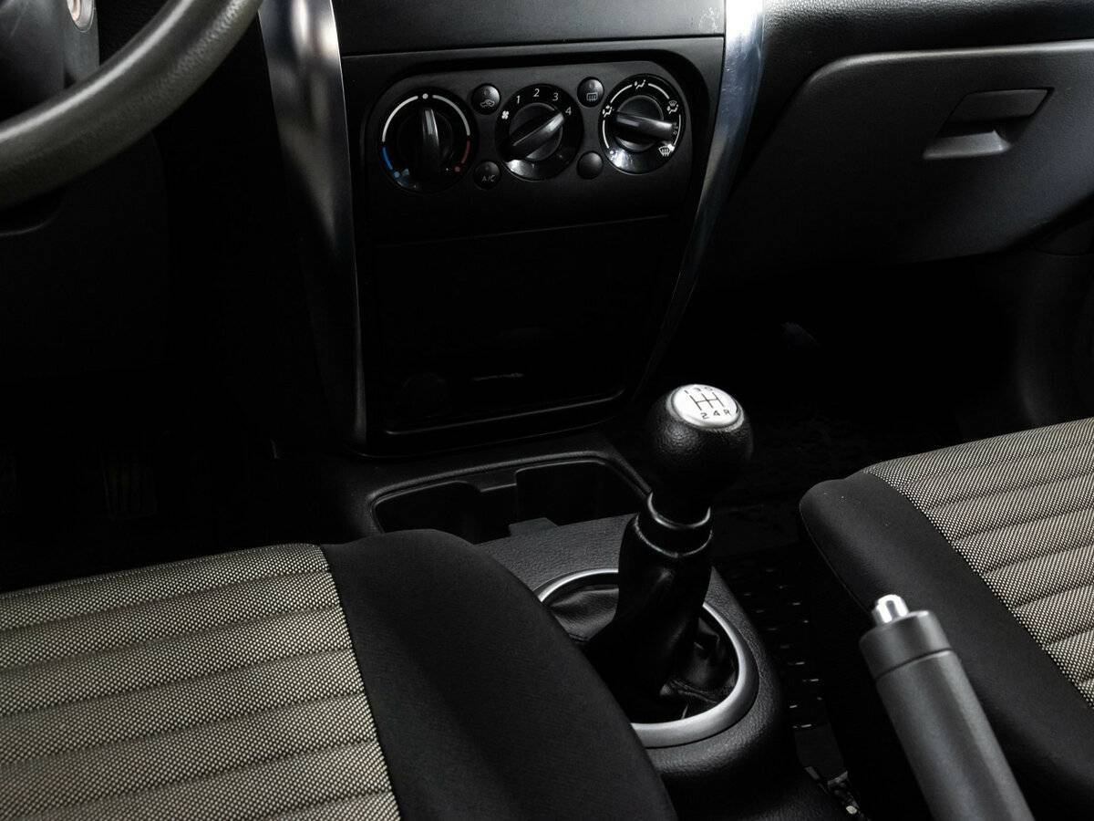 Suzuki SX4, 2012 Фото №13