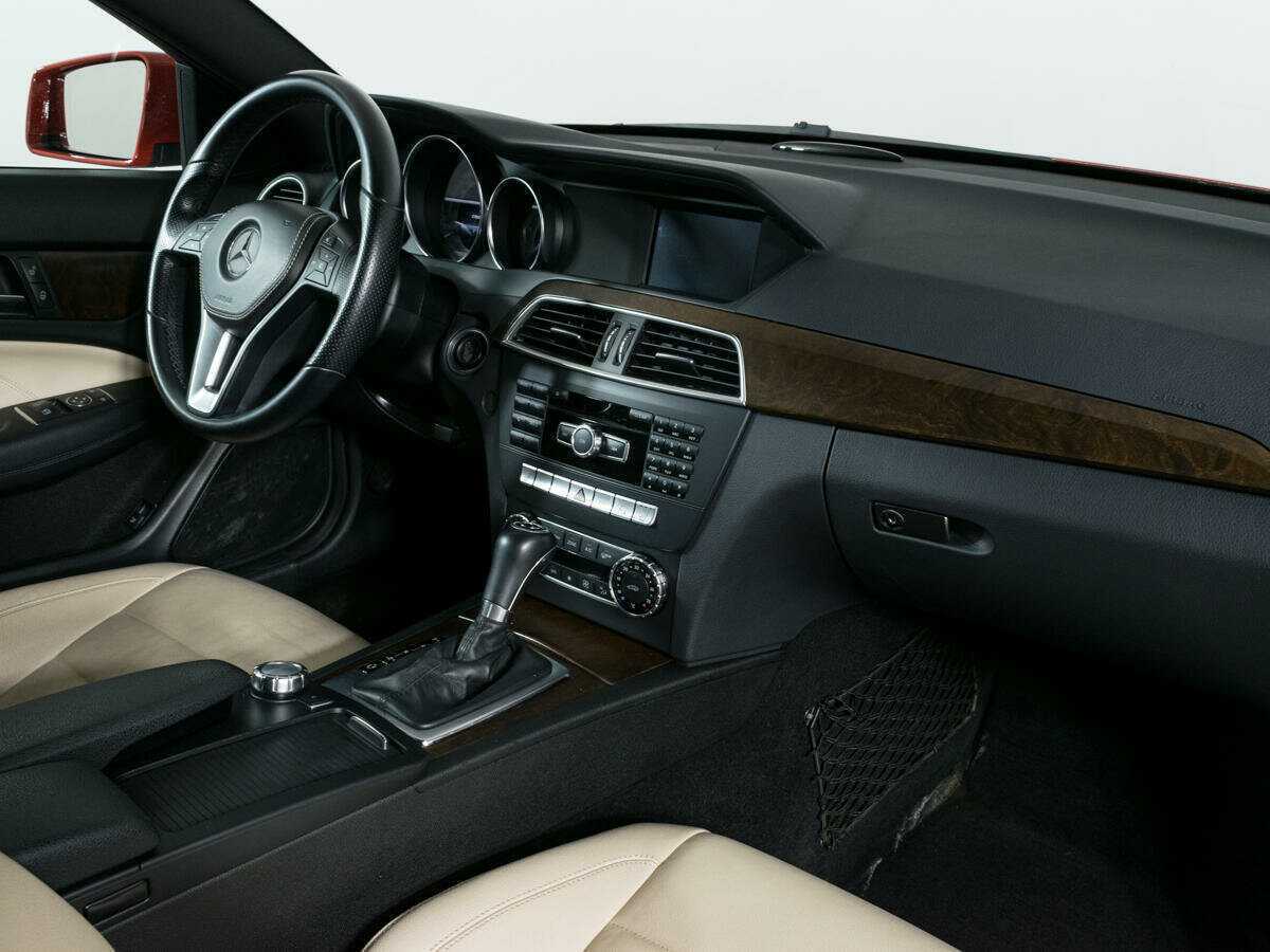 Mercedes-Benz C-Класс 180, 2012 Фото №8