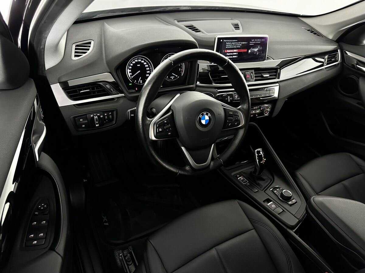 BMW X1 18i sDrive, 2020 Фото №7