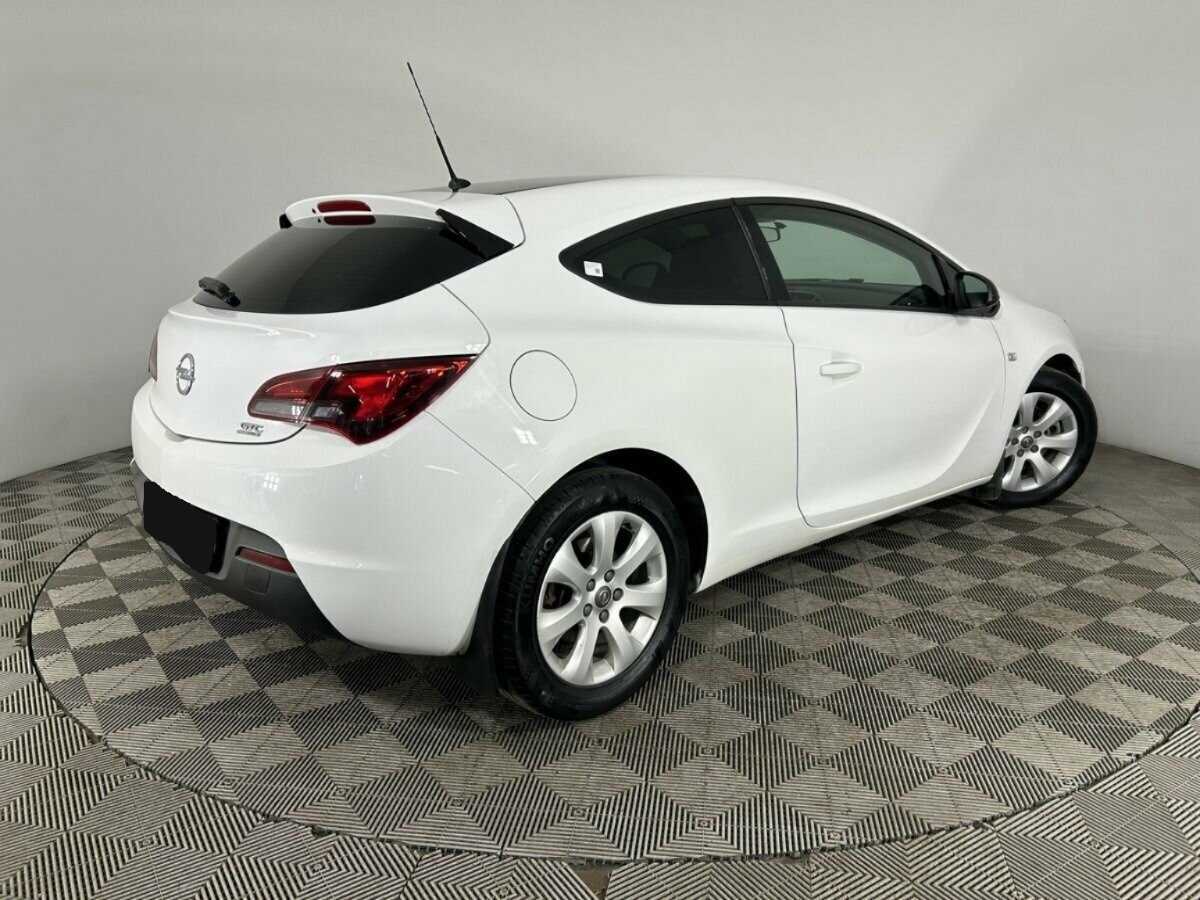 Opel Astra GTC, 2014 Фото №6