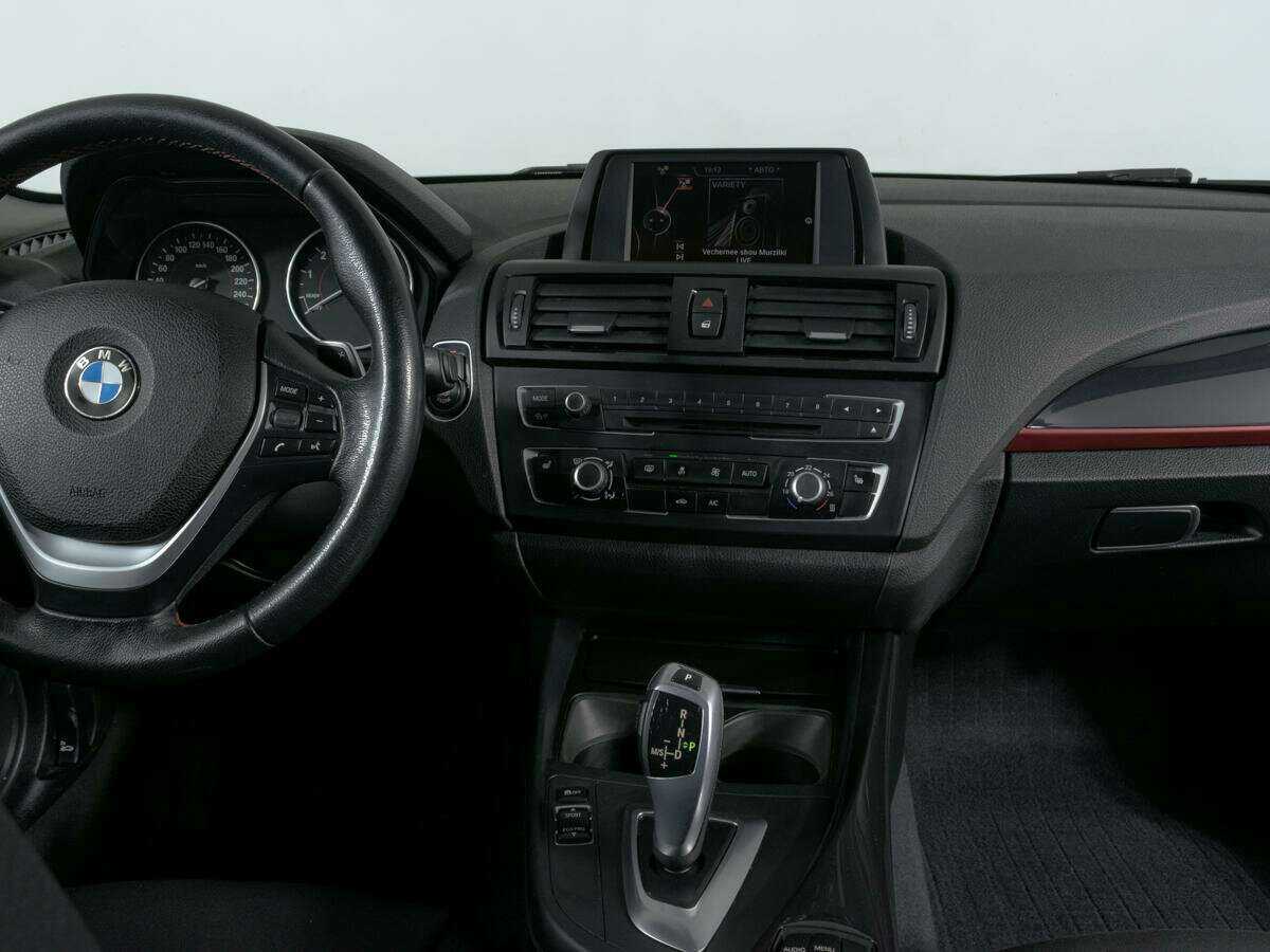 BMW 1 серии 116i, 2014 Фото №10