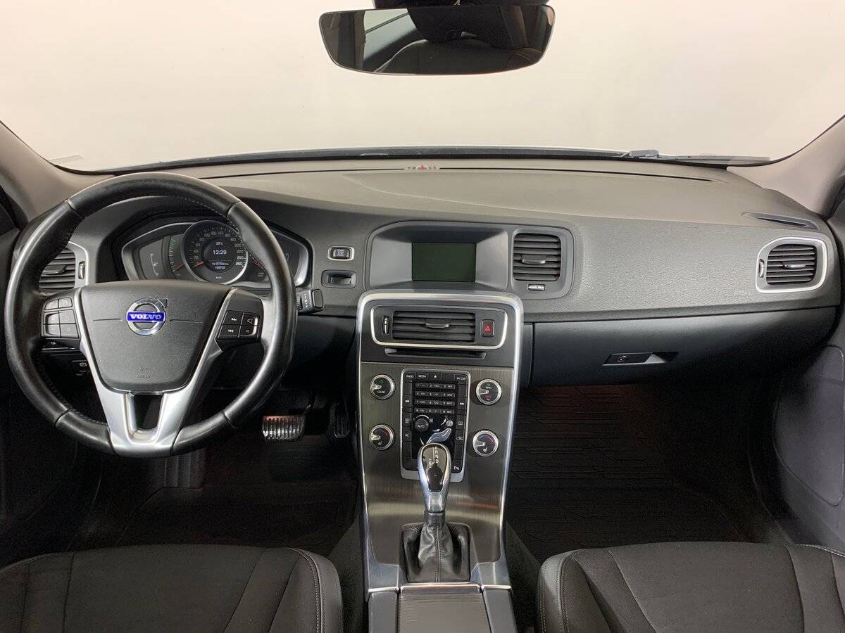 Volvo S60, 2014 Фото №12