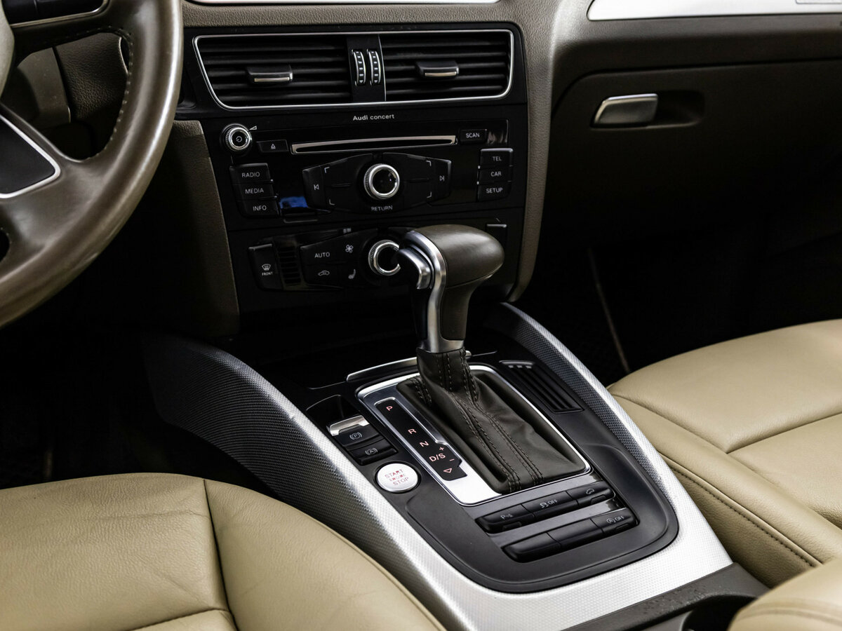Audi Q5 I (8R) Рестайлинг, 2012 Фото №10
