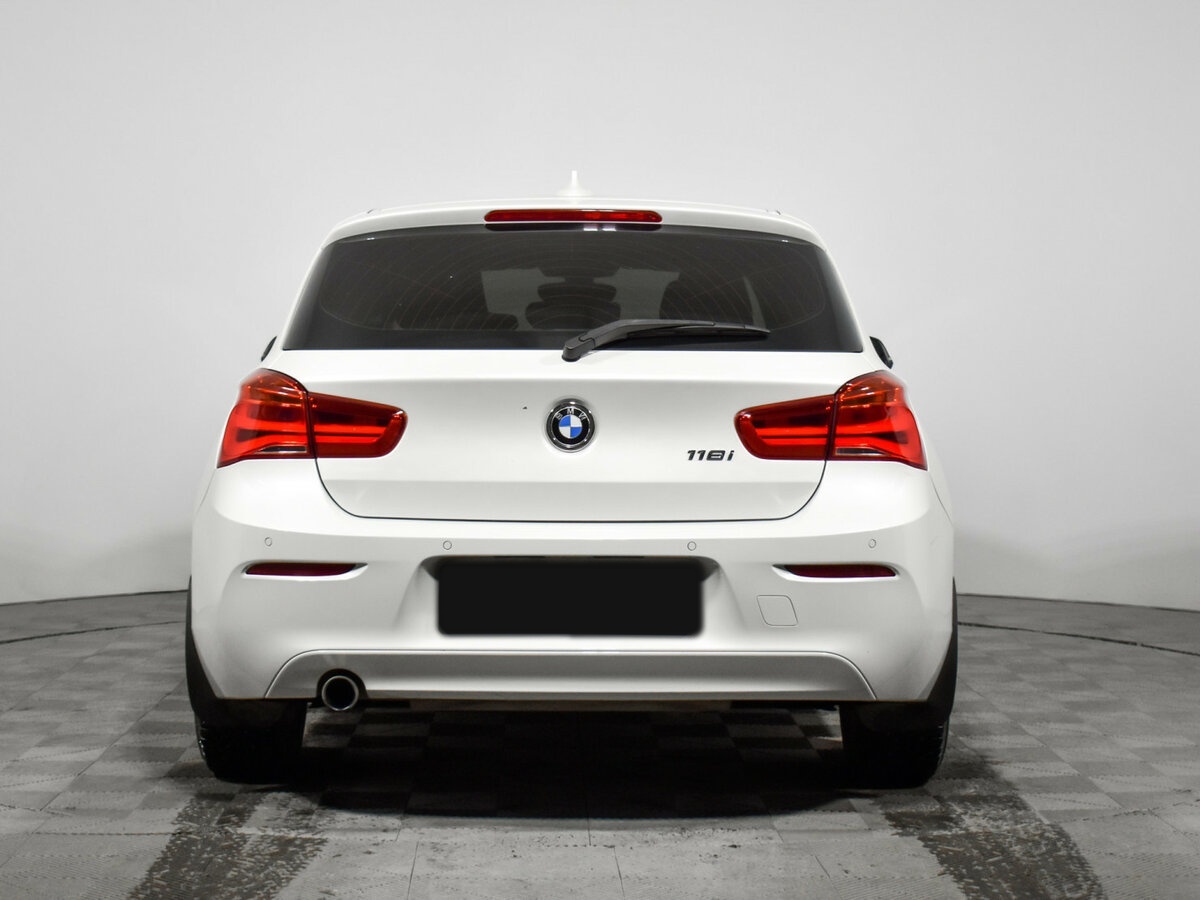 BMW 1 серии 118i II (F20/F21) Рестайлинг 2, 2018 Фото №6