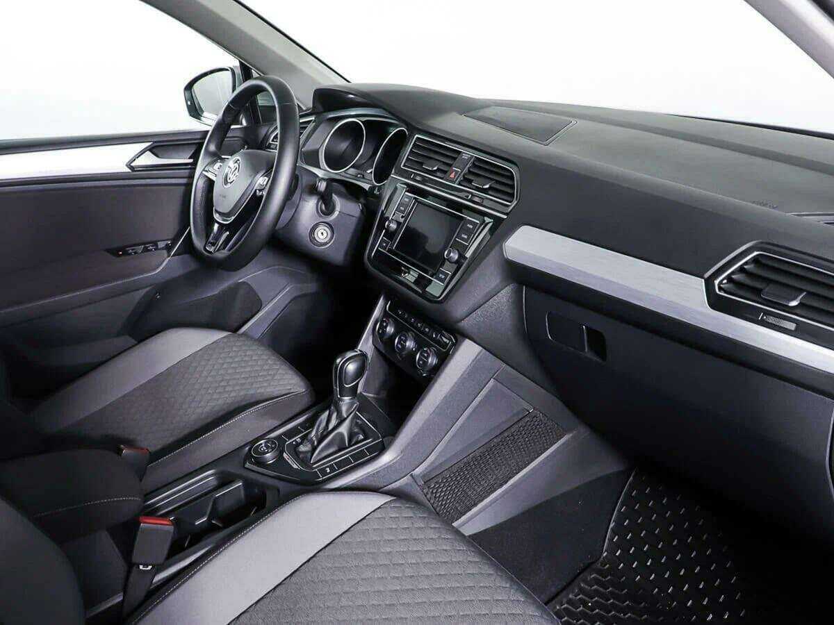 Volkswagen Tiguan, 2017 Фото №9