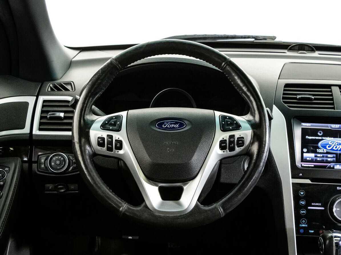 Ford Explorer, 2014 Фото №12