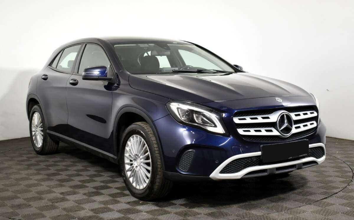 Mercedes-Benz GLA 200, 2018 Фото №2
