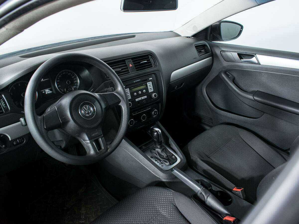 Volkswagen Jetta, 2012 Фото №13
