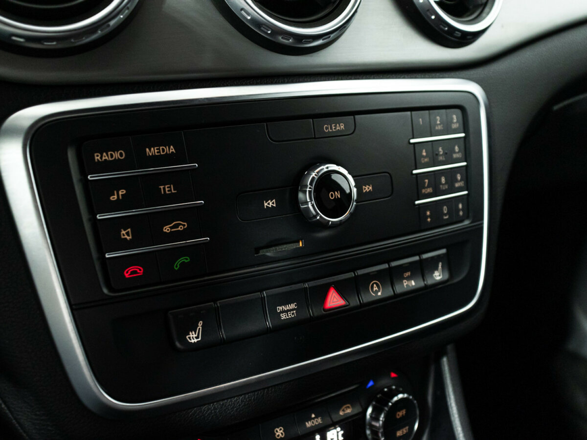 Mercedes-Benz GLA 200 I (X156), 2016 Фото №16