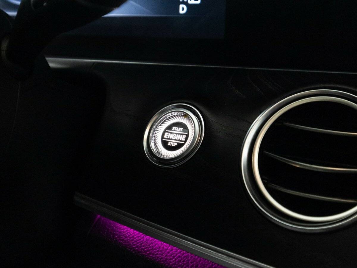 Mercedes-Benz E-Класс 200, 2016 Фото №25