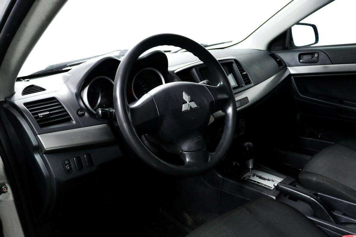 Mitsubishi Lancer, 2012 Фото №13