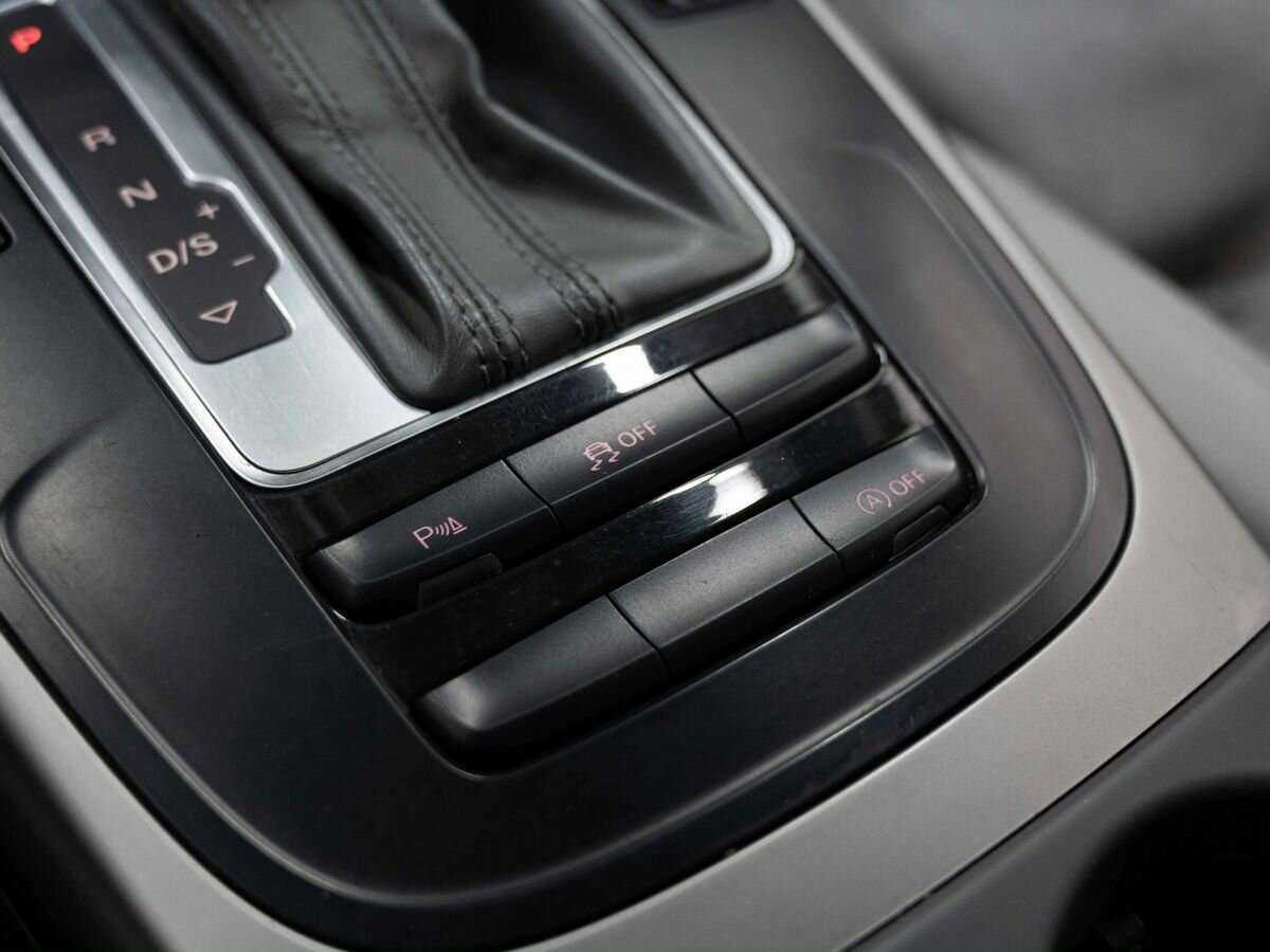 Audi A4, 2012 Фото №16