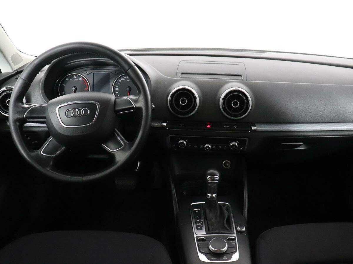 Audi A3 Sportback, 2013 Фото №11