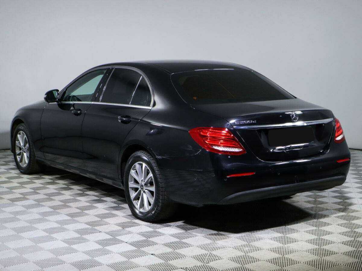 Mercedes-Benz E-Класс 200 d, 2019 Фото №6