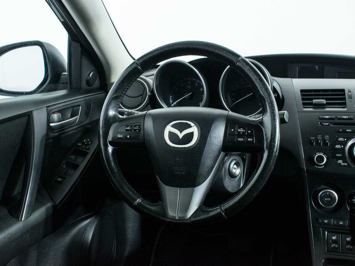Mazda 3, 2012 Фото №14