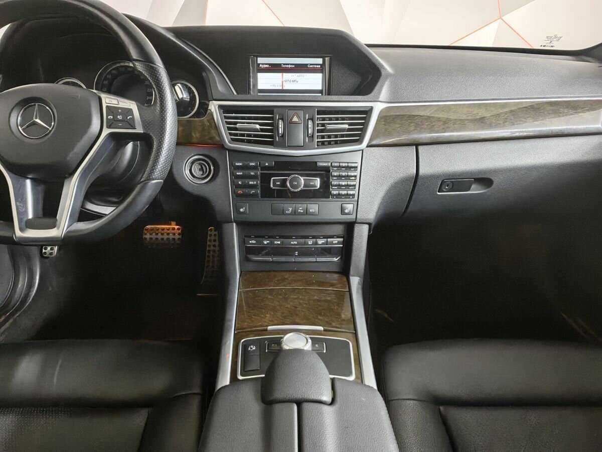 Mercedes-Benz E-Класс 200 7G-Tronic, 2013 Фото №11