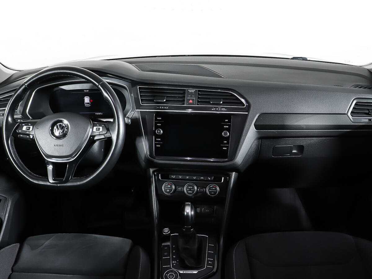 Volkswagen Tiguan, 2018 Фото №11