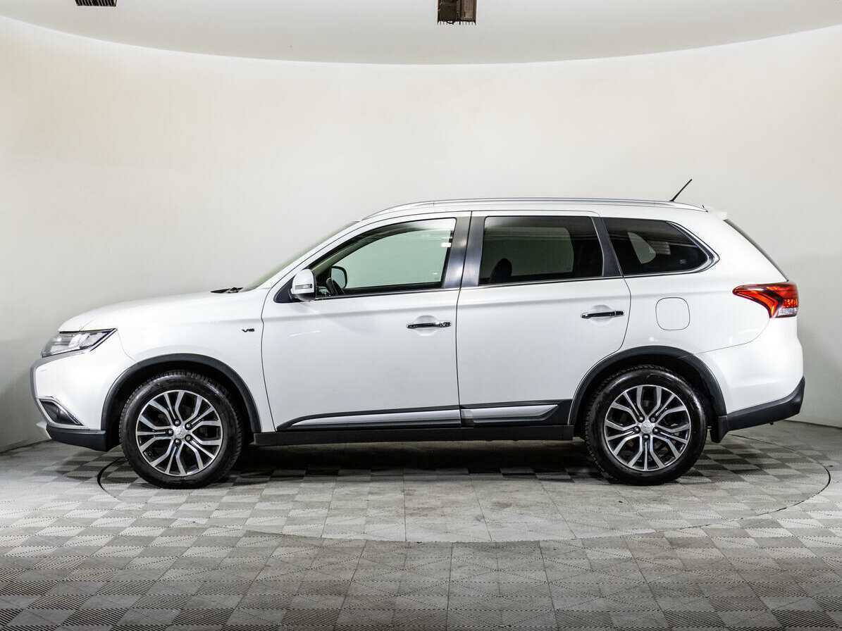 Mitsubishi Outlander, 2016 Фото №8