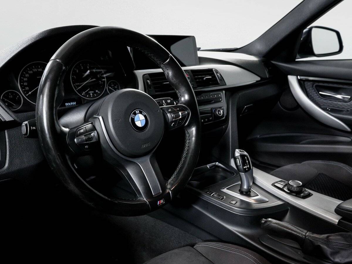 BMW 3 серии 320i xDrive, 2017 Фото №14