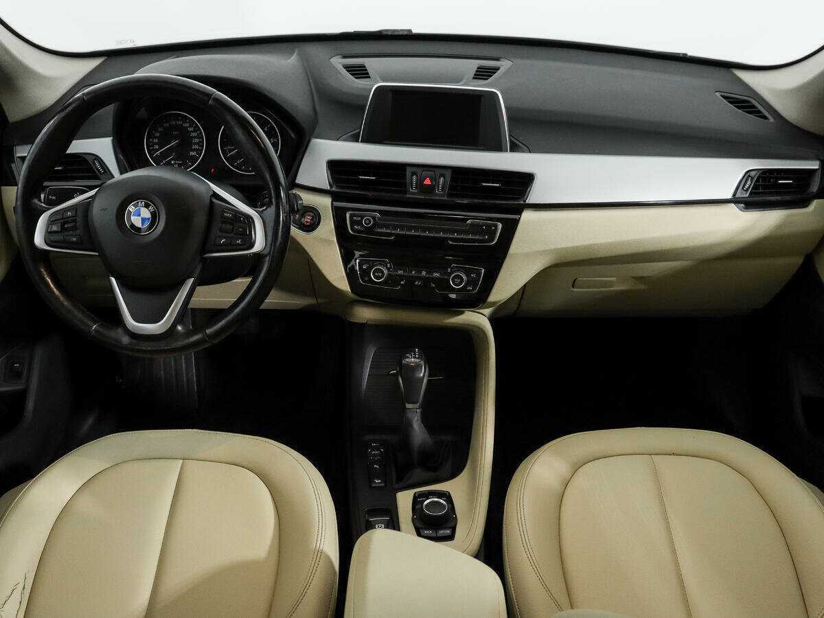 BMW X1 18d xDrive, 2017 Фото №14