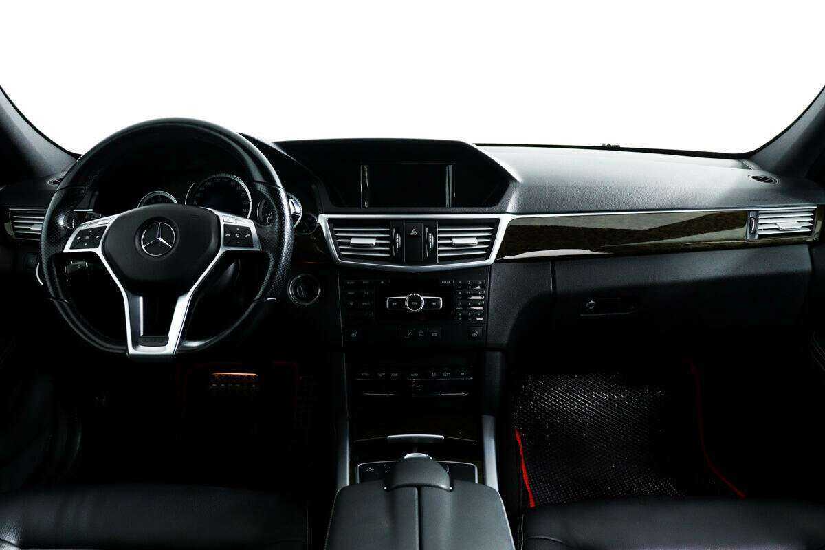 Mercedes-Benz E-Класс 200 7G-Tronic, 2012 Фото №11