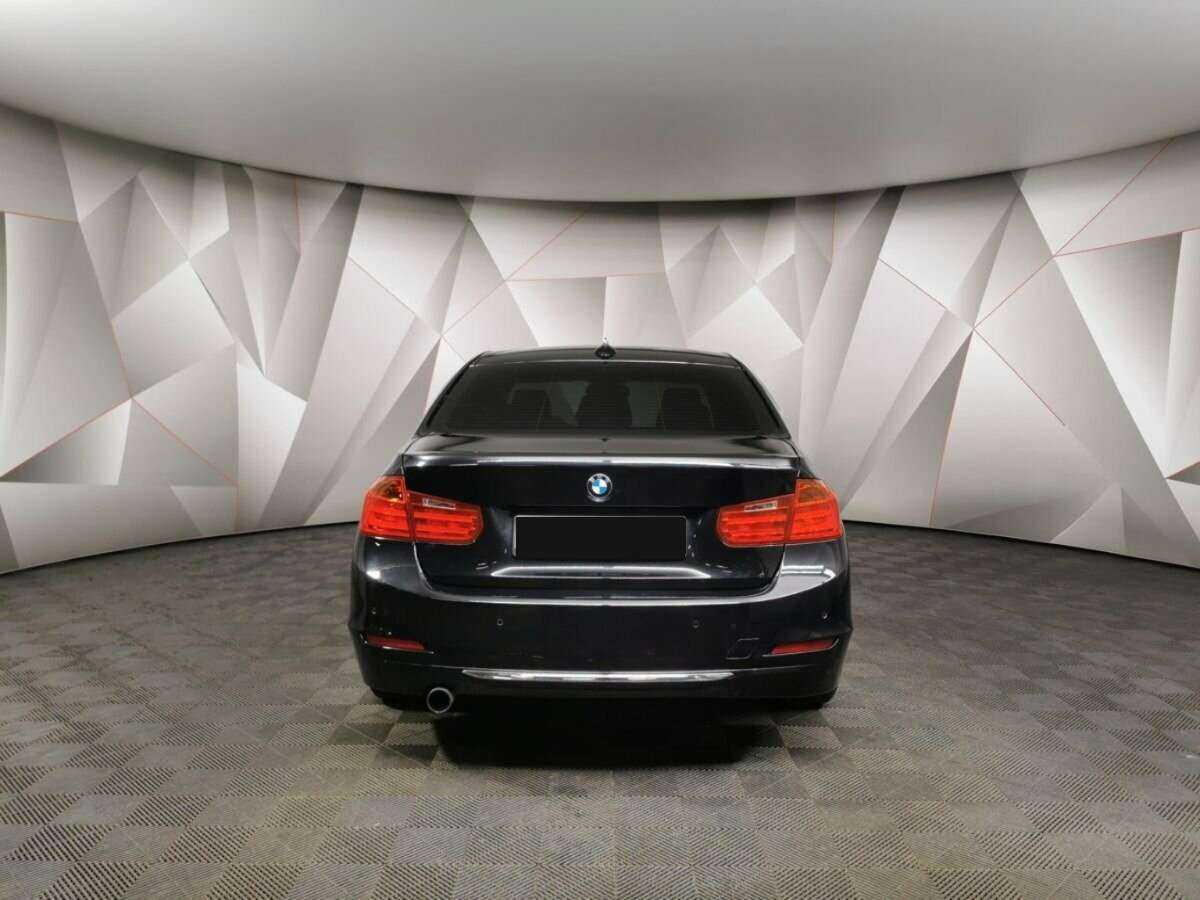 BMW 3 серии 320i, 2013 Фото №8