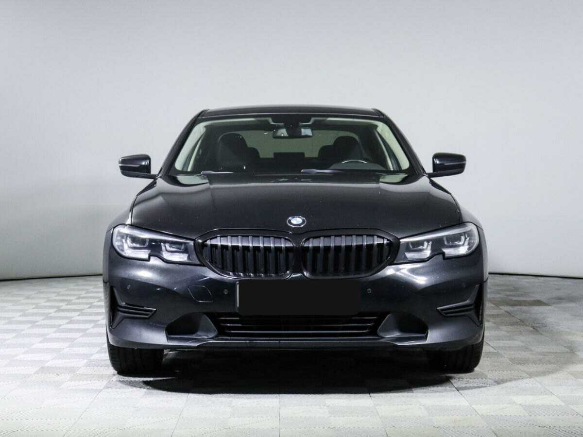 BMW 3 серии 318i, 2020 Фото №2