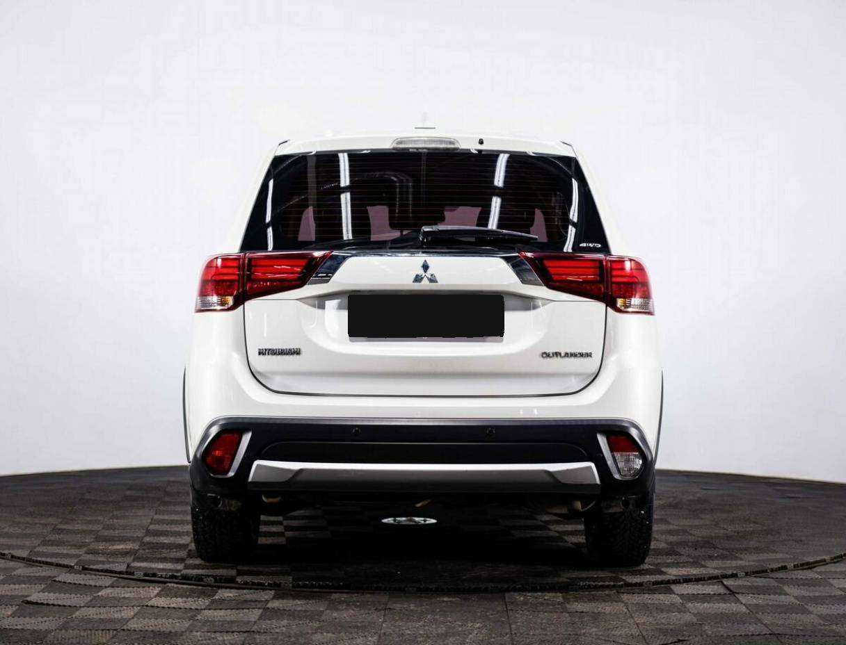 Mitsubishi Outlander, 2017 Фото №5